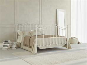 {{photo.Alt || photo.Description || 'Металлическая кровать "Kari" две спинки, белая'}}