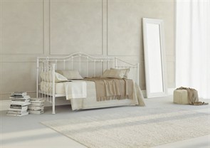 {{photo.Alt || photo.Description || 'Металлическая кровать "Kari" три спинки'}}